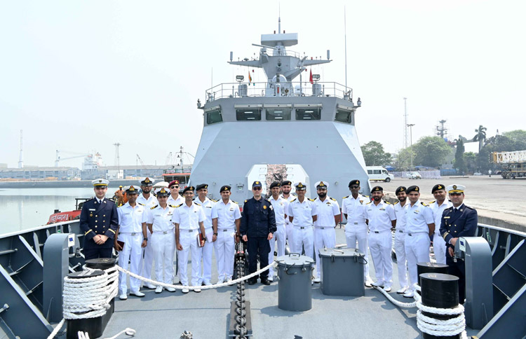 Visit of Algerian Navy Ship El Moutassadi to Mumbai